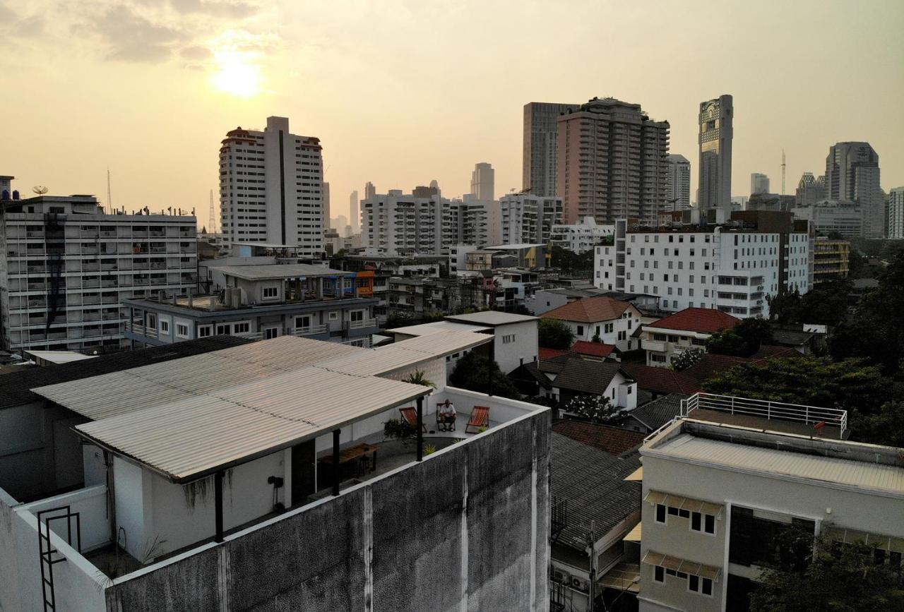 Apartment45 Hostel Bangkok Esterno foto